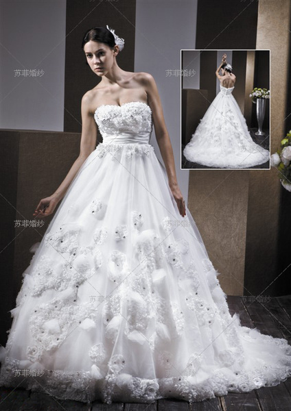 婚纱礼服租赁系列抹胸蓬蓬裙托尾婚纱 sophie039